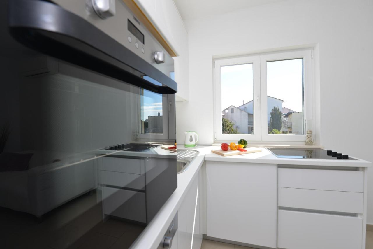 Apartments Verita Pakoštane Esterno foto