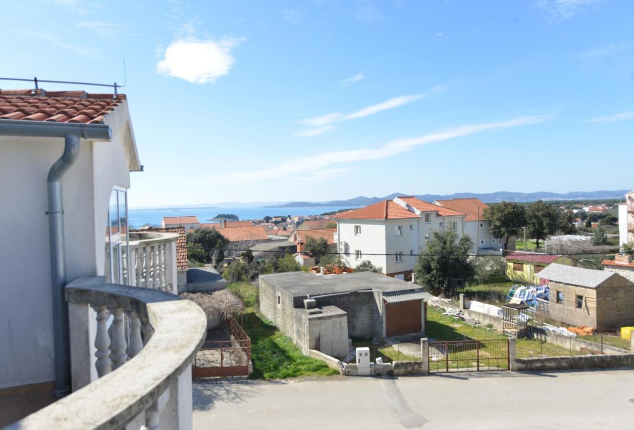 Apartments Verita Pakoštane Esterno foto